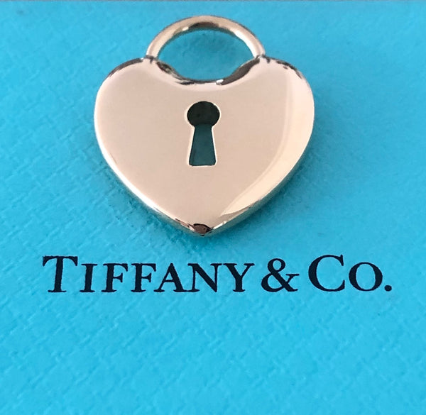 Tiffany & Co. Vintage 18ct Yellow Gold Large Heart Lock Pendant 24mm x 18mm