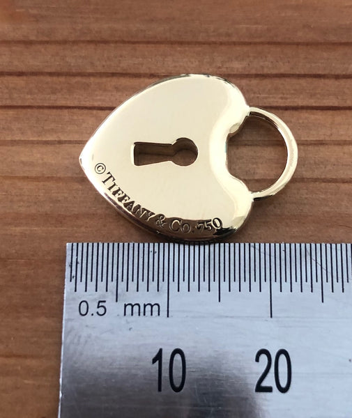 Tiffany & Co. Vintage 18ct Yellow Gold Large Heart Lock Pendant 24mm x 18mm