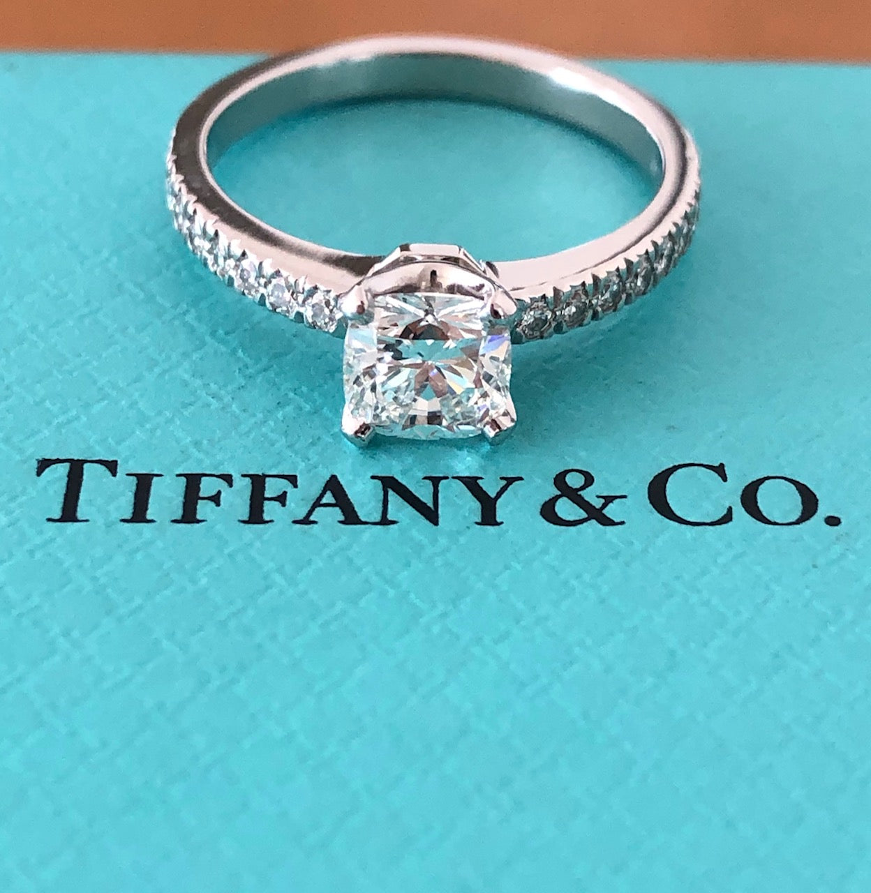 Tiffany & Co. 0.93tcw G/VVS1 Diamond Novo Engagement Ring Platinum Cert/Val/Box
