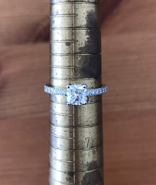 Tiffany & Co. 0.93tcw G/VVS1 Diamond Novo Engagement Ring Platinum Cert/Val/Box