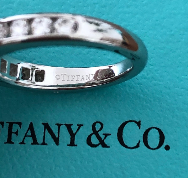 Tiffany & Co. 1.04tcw G/VS1 Diamond 6 Prong Ring w/ Accent Diamonds Cert/Val/Box