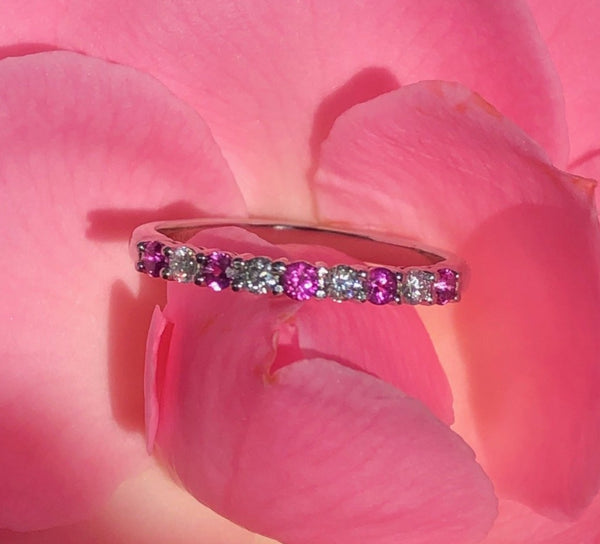 Tiffany & Co. 2.2mm Diamond and Pink Sapphire Embrace Ring Platinum Receipt/Boxes