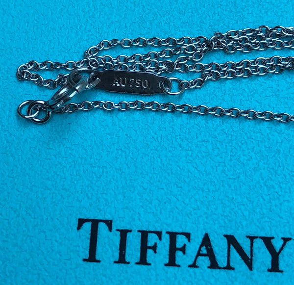 Tiffany & Co. Return to Tiffany Diamond and 18ct White Gold Size Medium