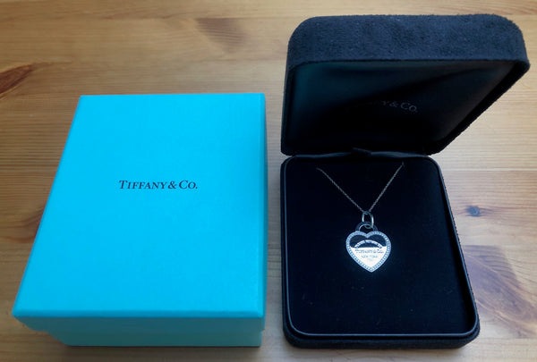 Tiffany & Co. Return to Tiffany Diamond and 18ct White Gold Size Medium