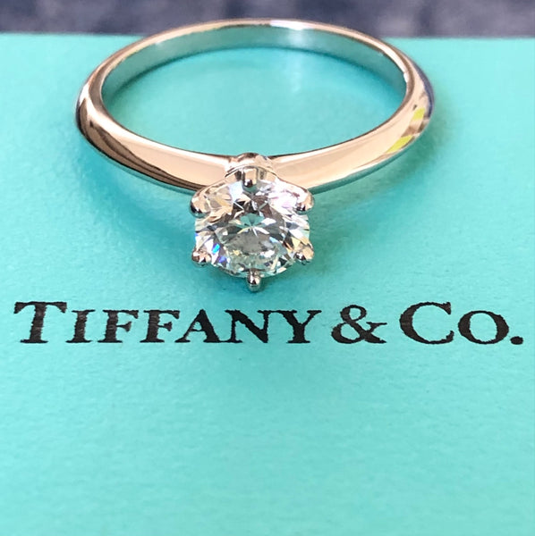 Tiffany & Co. 0.82ct G/VS1 Diamond Classic 6 Prong Solitaire Engagement Ring