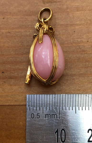 Tiffany & Co. Rare 18ct Yellow Gold and Pink Opal Egg Schlumberger Pendant