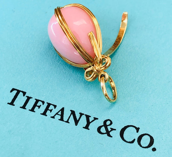 Tiffany & Co. Rare 18ct Yellow Gold and Pink Opal Egg Schlumberger Pendant