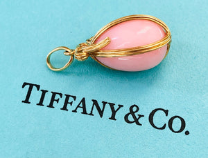 Tiffany & Co. Rare 18ct Yellow Gold and Pink Opal Egg Schlumberger Pendant