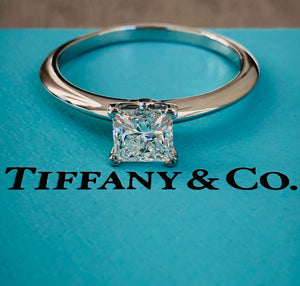 Tiffany & Co. 0.90ct G/VS1 Princess Cut Diamond Engagement Ring Cert/Val/Receipt