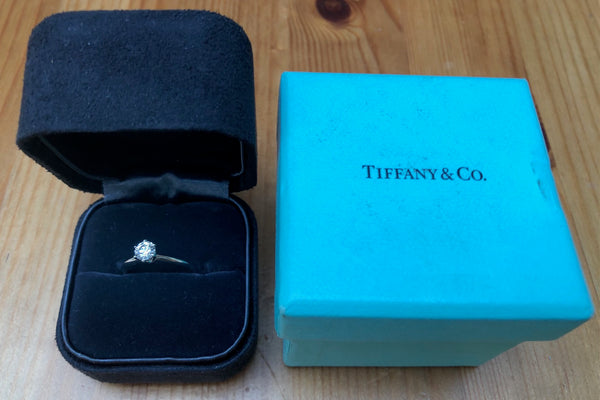 Tiffany & Co. Vintage circa 2000 0.42ct H/VS2 Diamond Round Brilliant Solitaire Ring PT950