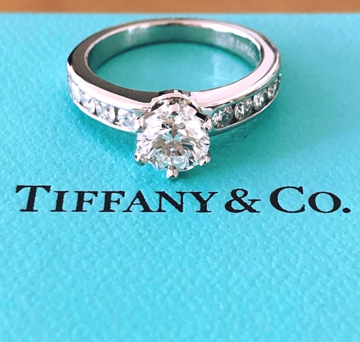 Tiffany & Co. 1.04tcw G/VS1 Diamond 6 Prong Ring w/ Accent Diamonds Cert/Val/Box