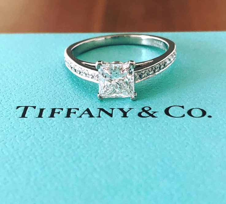 Tiffany Co. 1.27tcw 1.11ct Centre D VS1 Princess Cut Grace Engag Catherine Trenton Jewellery
