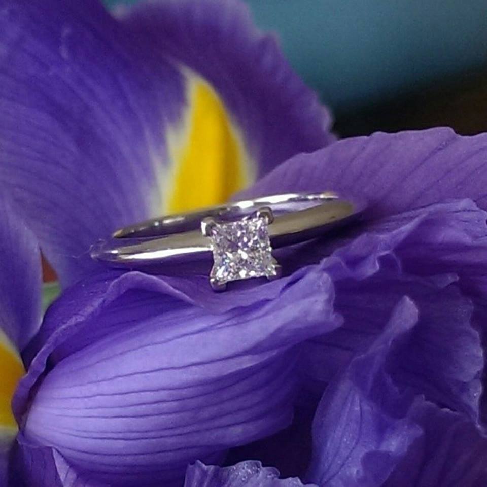 Tiffany & Co. 0.15ct Diamond Princess Cut Diamond Engagement Ring Platinum